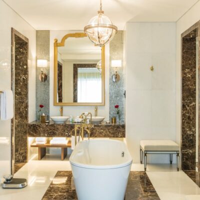 AHPR - Royal Suite Master Bathroom