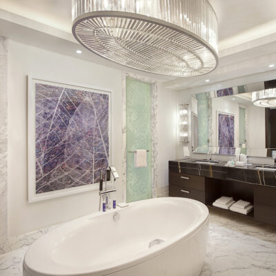 Hilton Dubai AHC -Chairman Suite_Bathroom